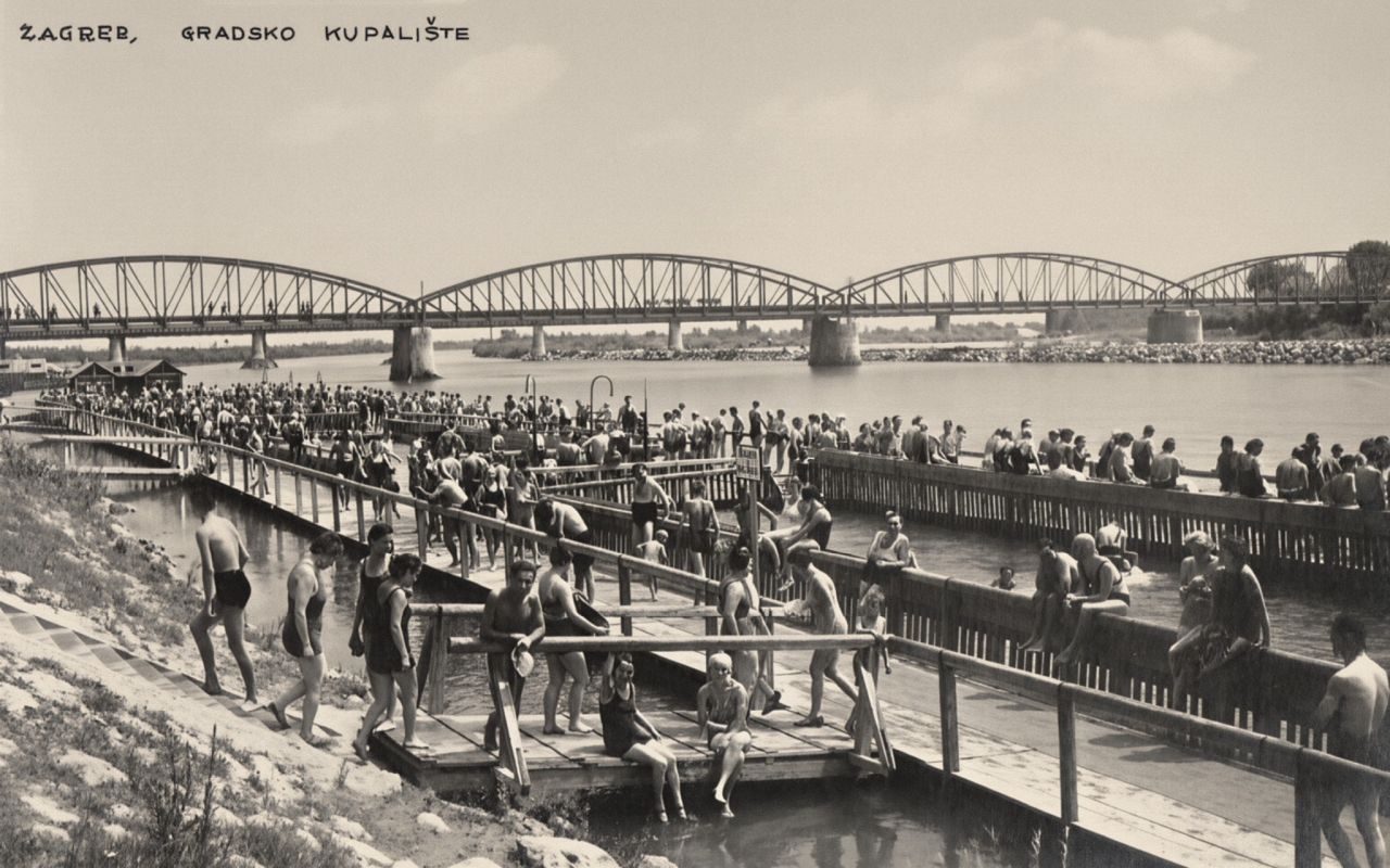 Gradsko kupalište na Savi oko 1930. godine B